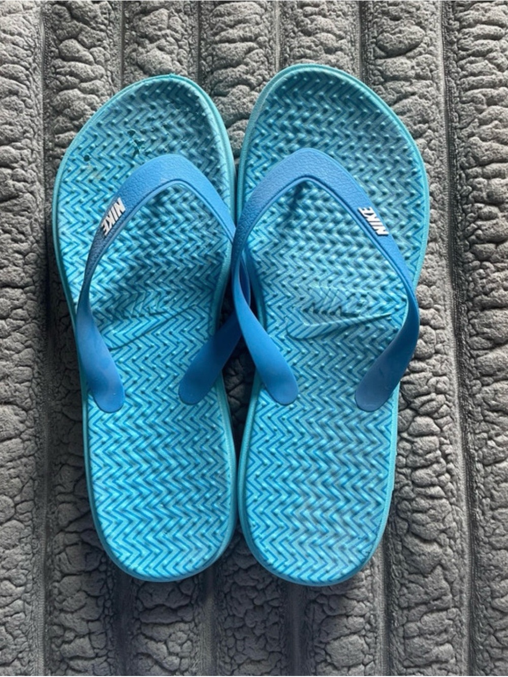 Women’s Blue Size 10 Nike Flip Flops